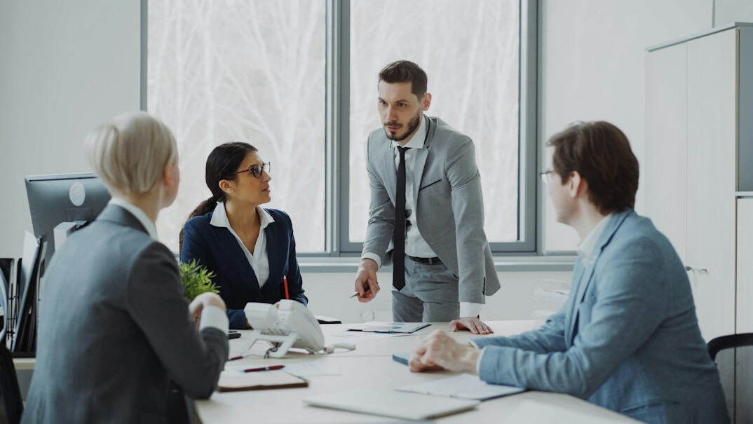 group discussion meeting